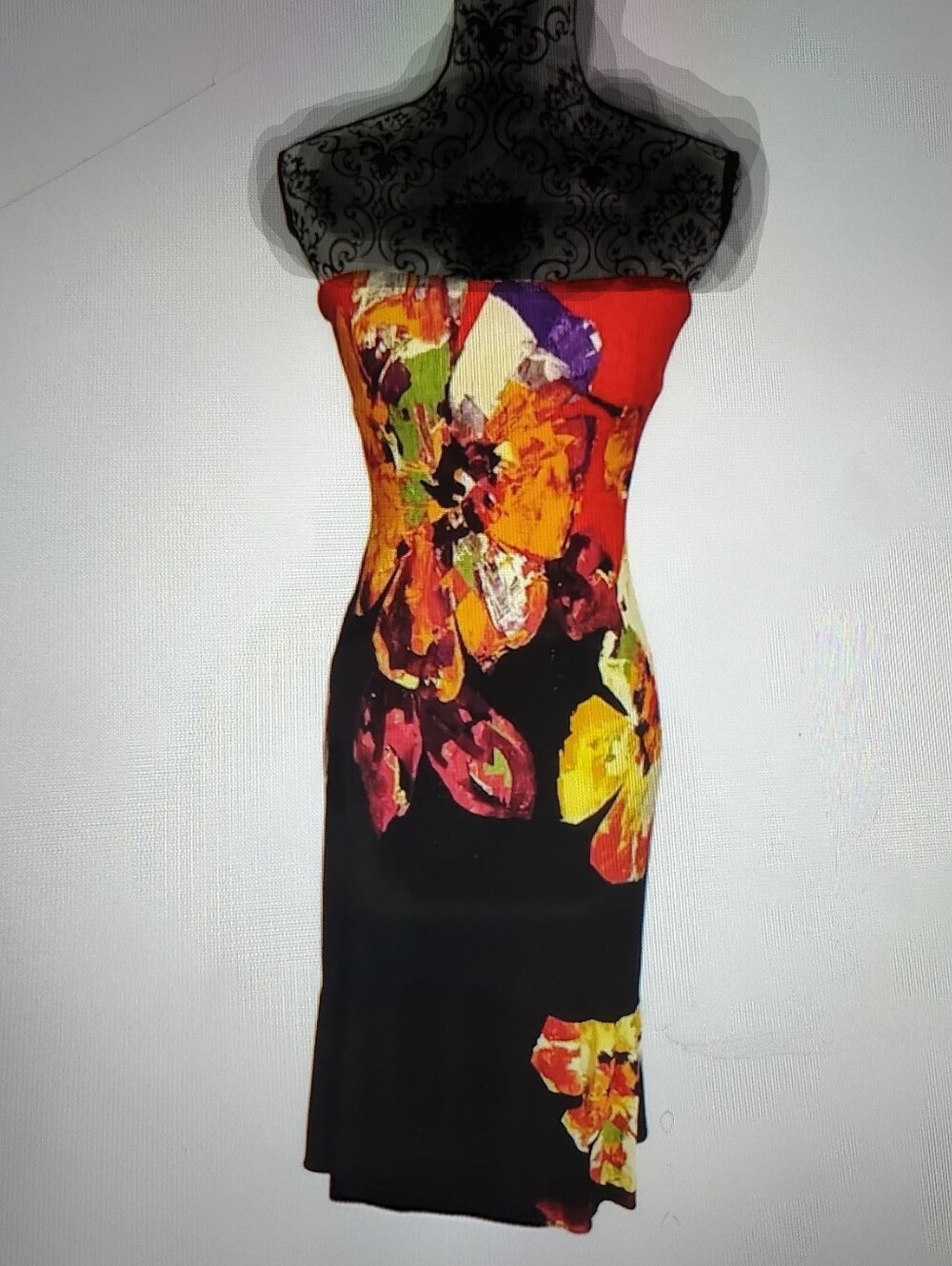 Striking Fiery Red on Black Strapless Midi Bodycon VTG 90's Dress by Cache Sz S